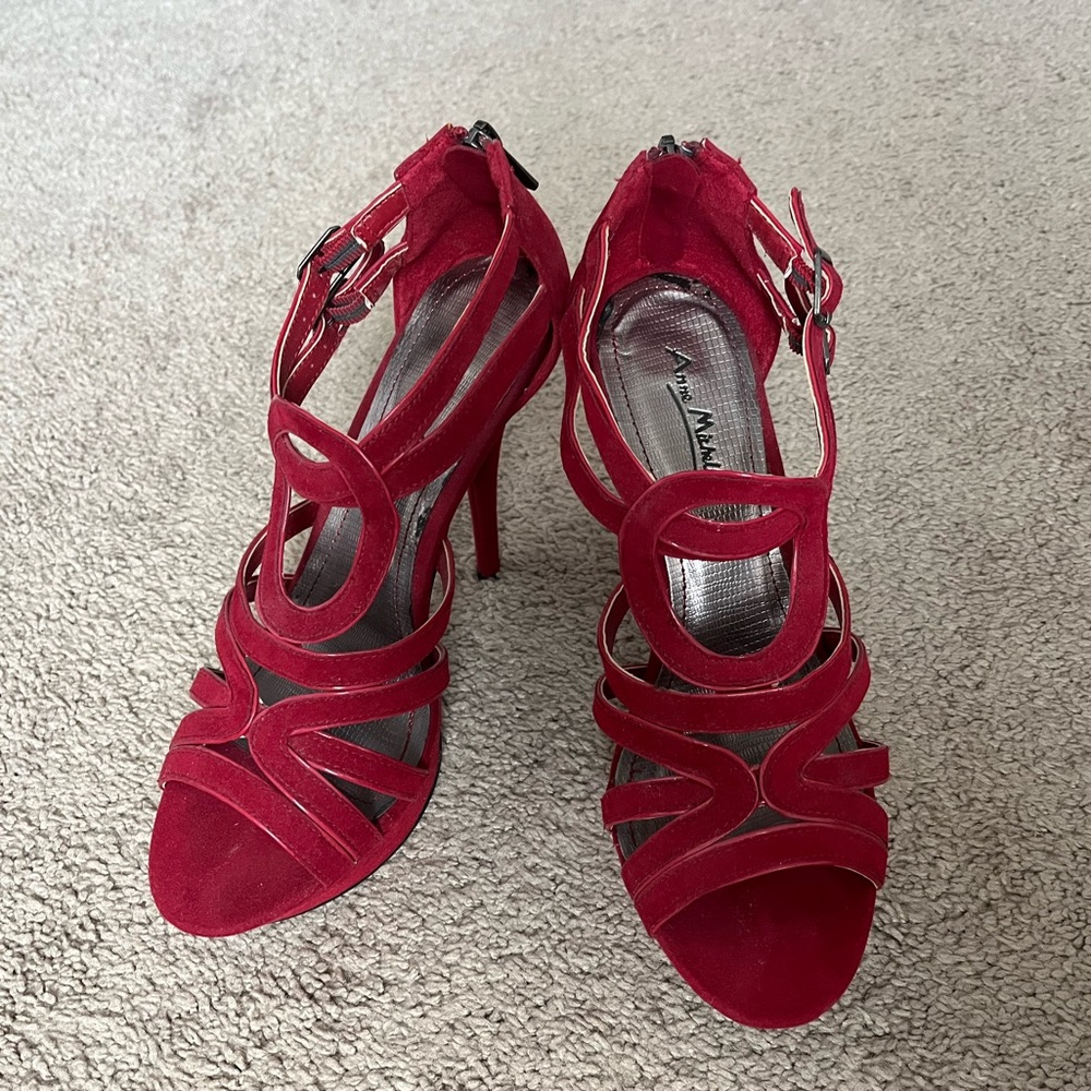 Red Stiletto Pumps (Size 7.5)